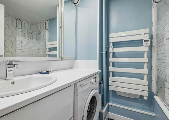 Appartamento Le Charme Parisien – Balcon&parking Privé Parigi